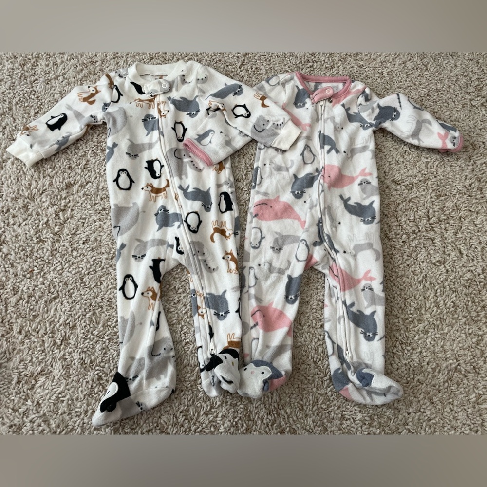 Caters penguin footie fleece pjs - matching boy girl twin pajamas 9 month size